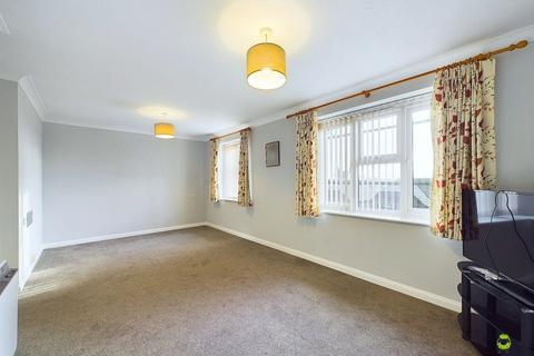 2 bedroom flat for sale, Court Lodge, 23 Erith Road, Belvedere, Kent, DA17