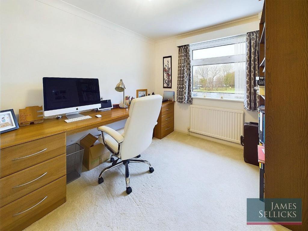 Bedroom 4/Study