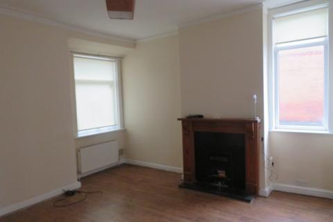 3 bedroom end of terrace house to rent, Alexandra Road, Eccles, M30