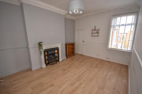 2 bedroom flat for sale, Clifton Terrace, South Shields