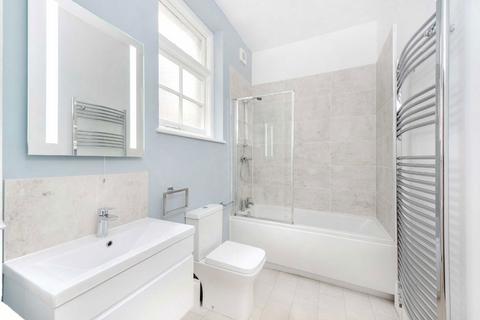 Flat A, 17 Briar Walk, London, SW15 6UD