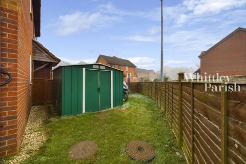 24 Ellison Close, Attleborough, NR17 1QT