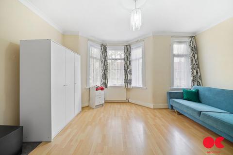 1 bedroom flat for sale, Kempton Road, East Ham E6