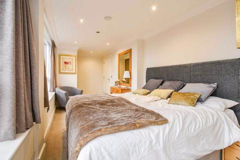 2 bedroom flat for sale, Biba House, St. Saviours Place, York, YO1 7