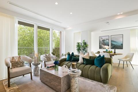 undefined, Chiswick Green, London, W4 5LY