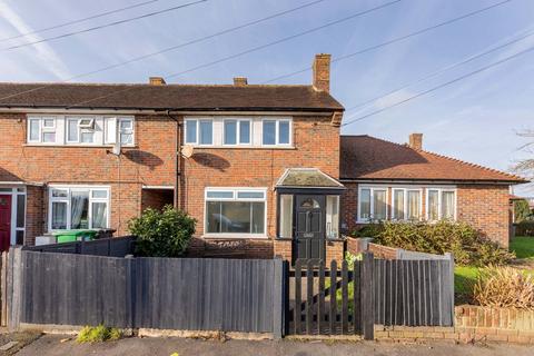 2 bedroom terraced house for sale, Meadow Road, Langley  SL3