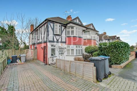 25a Vincent Gardens, London, NW2 7RJ