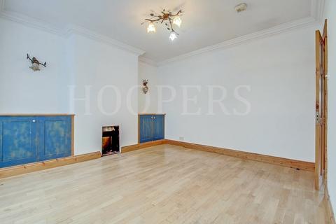 25a Vincent Gardens, London, NW2 7RJ