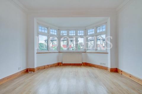 25a Vincent Gardens, London, NW2 7RJ