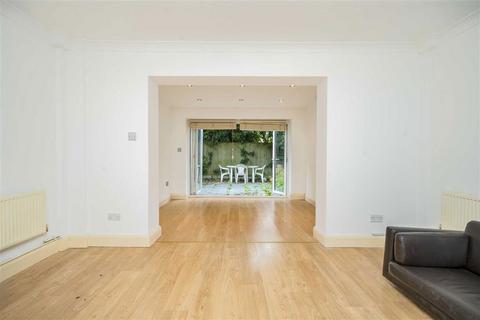 undefined, Hainton Close, London E1