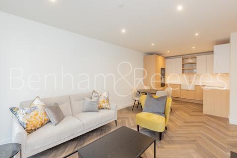 2 bedroom apartment to rent, Bower House, Silkstream NW9