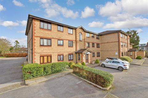 1 bedroom flat for sale, Hutchins Close, Hornchurch, Essex