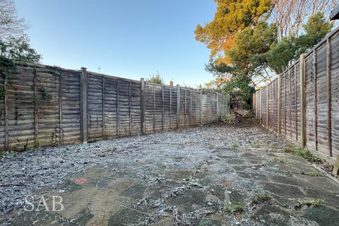 28 Melrose Avenue, Greenford, UB6 9TA