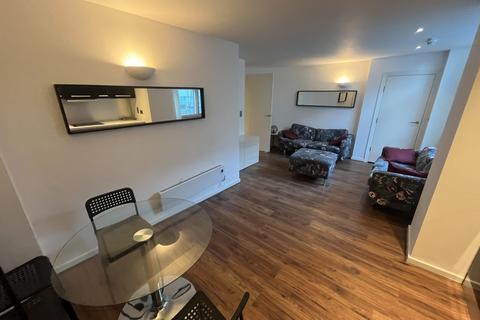 2 bedroom apartment to rent, West Point, Wellington Street, Leeds, LS1