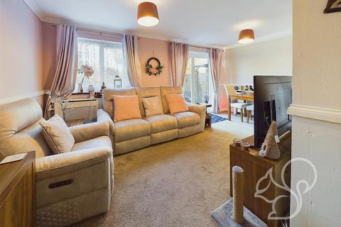 3 bedroom terraced house for sale, Daniels Close, Acton