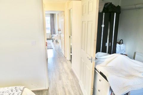 1 bedroom block of apartments for sale, The Sandlings, Wood Green, London, N22