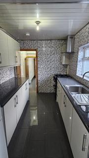 4 bedroom terraced house to rent, Malmesbury Road, Birmingham B10