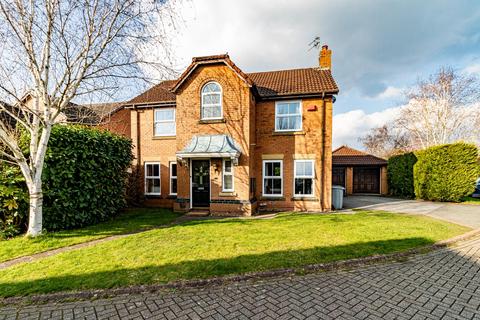 4 bedroom detached house to rent, Cragside Way, Wilmslow SK9