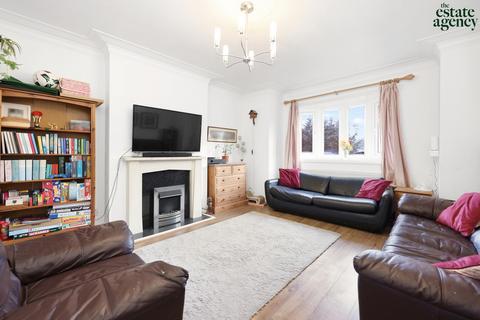 5 bedroom semi-detached house for sale, Larkshall Road, Chingford, E4