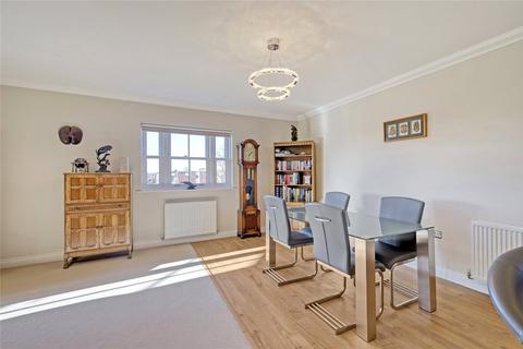 2 bedroom apartment for sale, Acacia Drive, Thorpe Bay, Essex, SS1