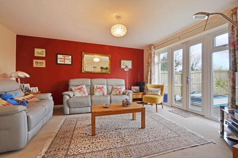 37 Penwethers Crescent, Truro, TR1 3GH