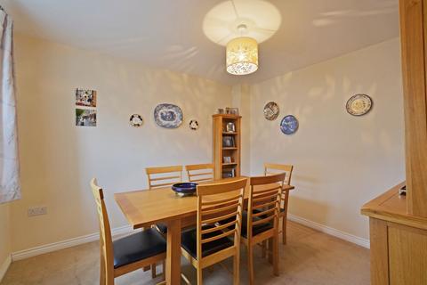 37 Penwethers Crescent, Truro, TR1 3GH