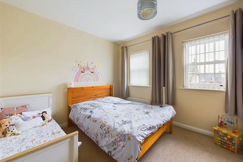 22 Hazel Way, Brockworth, Gloucester, GL3 4GD