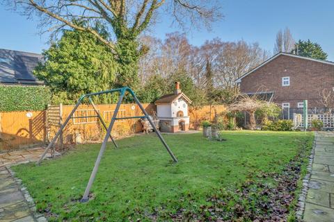 2 bedroom detached bungalow for sale, Bagshot,  Surrey,  GU19