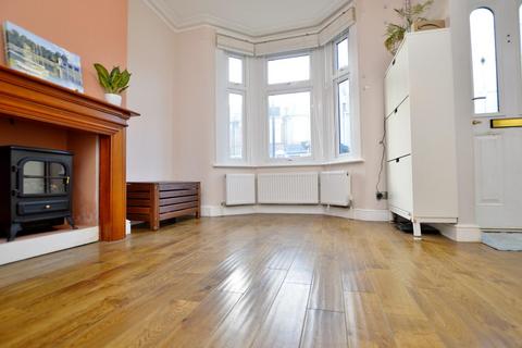 2 bedroom terraced house for sale, Selby Road, Plaistow, London, E13 8NB