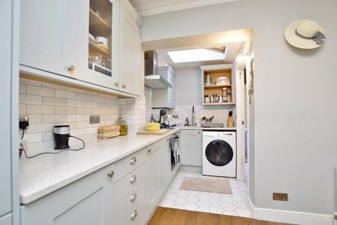 2 bedroom terraced house for sale, Selby Road, Plaistow, London, E13 8NB