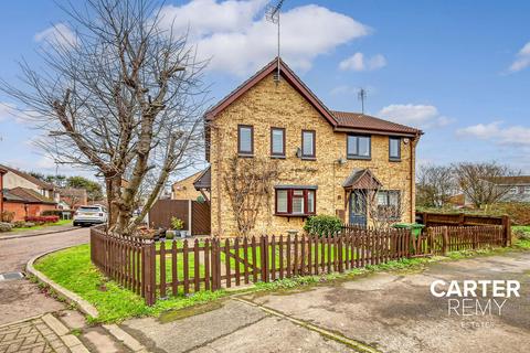 3 bedroom semi-detached house for sale, Wood Green, Basildon, SS13