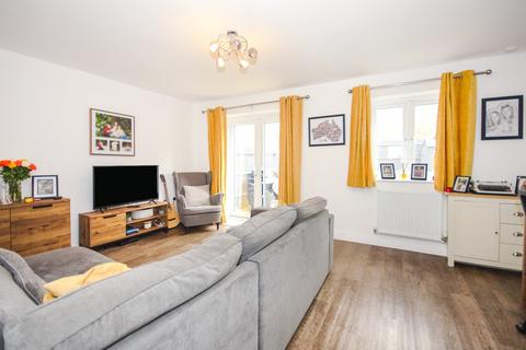 3 bedroom terraced house for sale, Juniper Way, Eden Park, Rugby, CV21