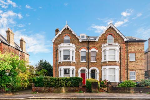 Studio to rent, Queens Road, Wimbledon, SW19