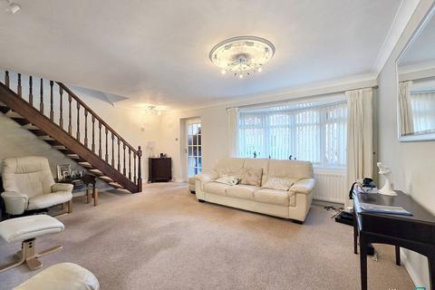 39 Blackdene, Ashington, NE63 8TL