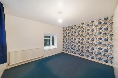 4 bedroom detached house for sale, Fortnums Acre, Stanmore