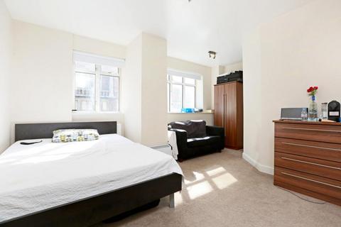 1 bedroom apartment to rent, Euston Road, Fitzrovia, London