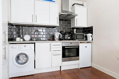 1 bedroom apartment to rent, Euston Road, Fitzrovia, London