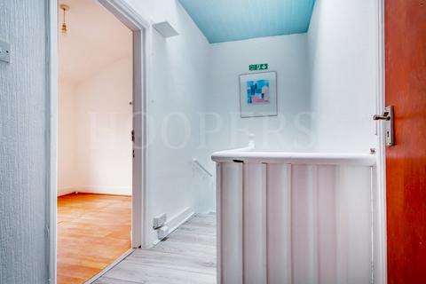 27 Verney Street, London, NW10 0AY