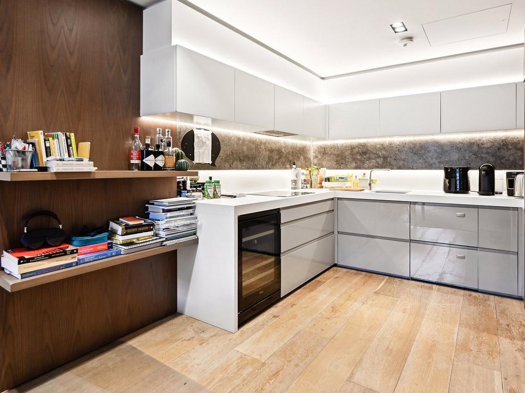 Apartment 405