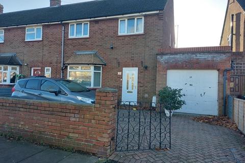 3 bedroom semi-detached house to rent, 3 Bedroom Semi Detached Property