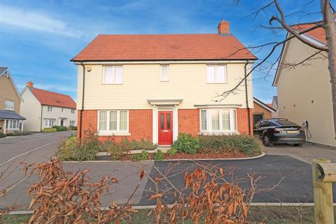 4 bedroom detached house for sale, Weale Close, Hatfield Peverel