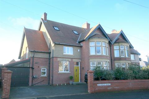 5 bedroom semi-detached house for sale, Beverley Road, Monkseaton, Whitley Bay, NE25