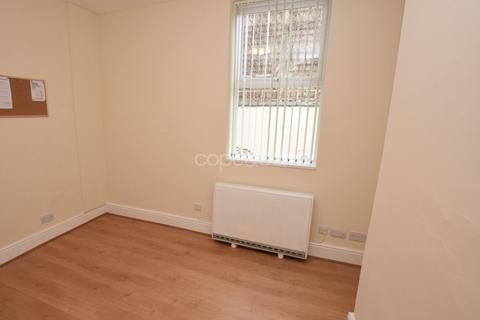 1 bedroom flat to rent, Charnwood Street, Derby, Derbyshire, DE1 2GU