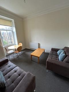 3 bedroom flat to rent, Maxwell Street, Edinburgh, EH10