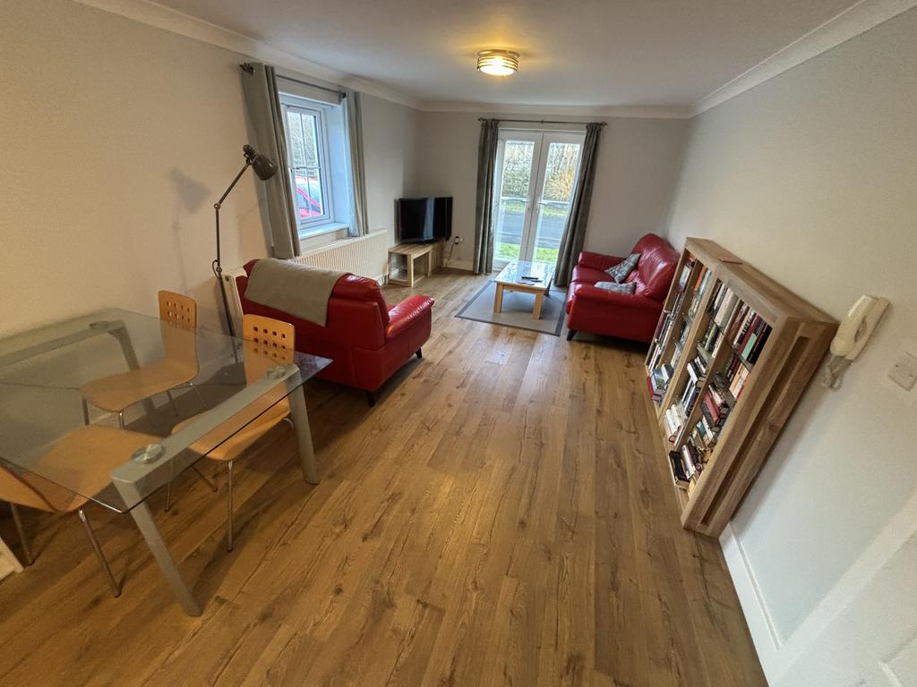 Dining/living area (second image)