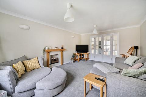 20 Lakeside, Fareham, PO17 5EP