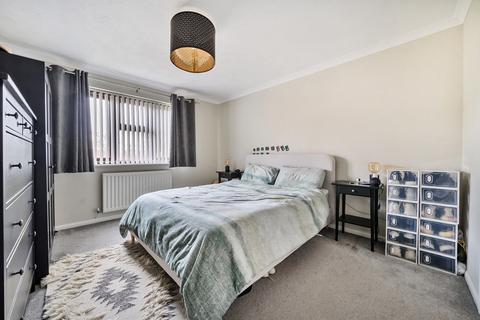 20 Lakeside, Fareham, PO17 5EP