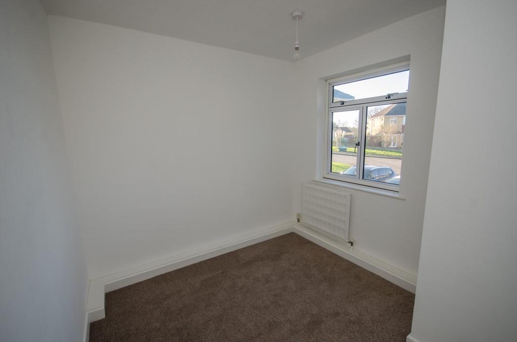 Bedroom 4.jpg