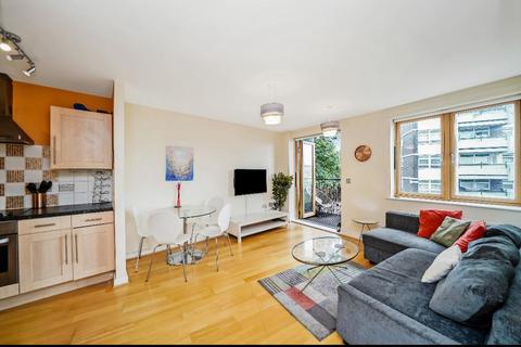 2 bedroom flat for sale, Plaistow E13