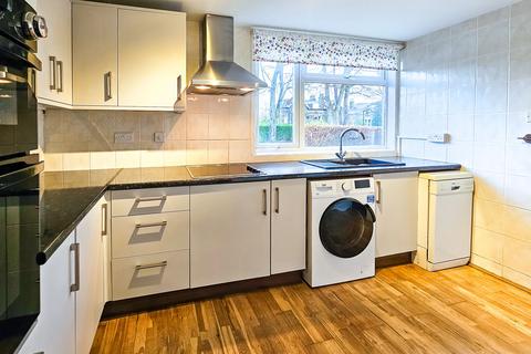 2 bedroom flat for sale, Queens Road, Harrogate, HG2